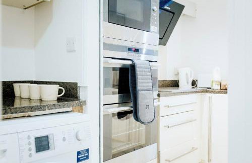 Modern Studio Flat l Sleeps 4 l Free Wifi l Leisure l One Castle Apartments - Foto 34