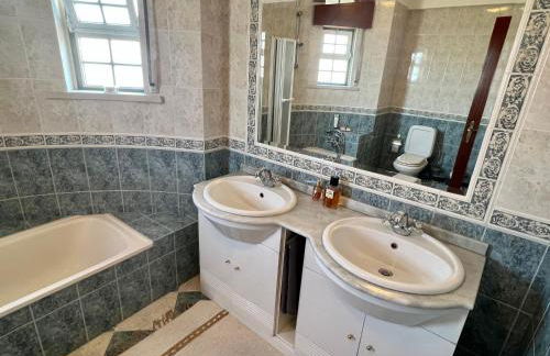 Home in Charneca de Caparica - Foto 9