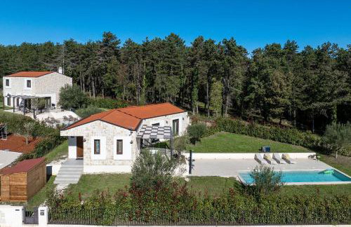 Einzigartiges Steinhaus mit Privatpool, großem Garten, Grill, Liegen - Foto 32