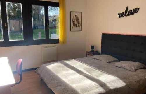 Appartement T3 dans pavillon avec terrasse et jardin - Foto 5