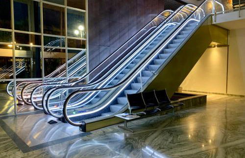 ROYAL PROMENADE Pool Terrace Sea View Air Conditioning - Foto 40