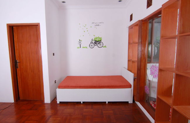 Villa ChavaMinerva Dima - Ciater - Photo 16