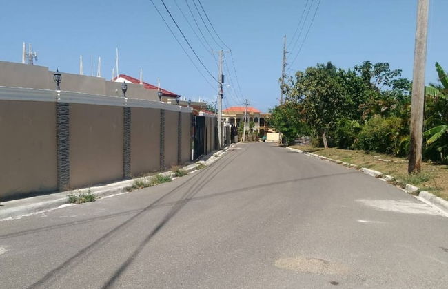 Modern 2 Bedroom Apartment 5b in Puerto Plata - Photo 9