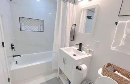 Mary's Stay H St Corridor - Foto 14