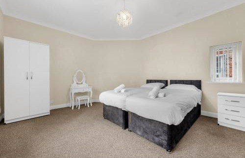 Two Bedroom House by Brookland Stays Serviced Accommodation Short Lets Middleton with Free WiFi - Foto 2