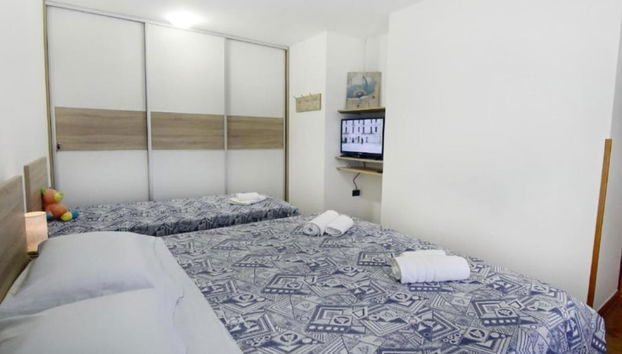 Comfortable Apartment in Umag With Parking Space - Foto 2, Habitación