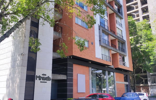 Modern Miravalle Apartment - Foto 19