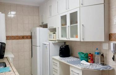 Apto Pé na Areia com Vista Mar, Churrasqueira e Espaço para 8 Pessoas - Photo 10