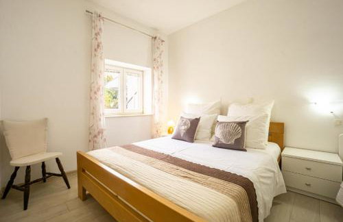 Babara beautiful setting right on beach with modern facilities - Foto 4