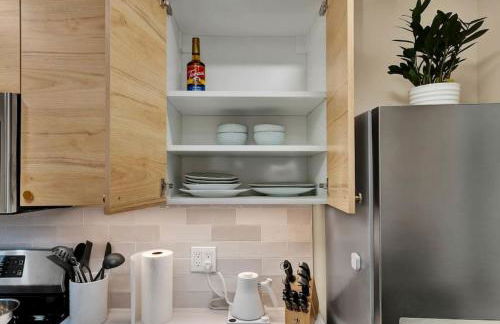 Westlake Nest Minutes to DT Quiet & Renovated - Foto 13