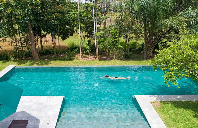 Family House With Large Garden In A Peaceful Setting - Foto 8