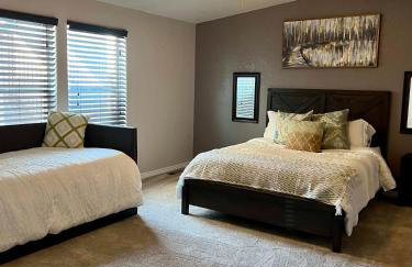 Parker Strip Pool House | Private Pool • Game Room • River Access - Foto 5