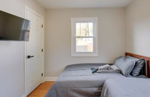 Great for Gatherings! Charming Woodbridge Duplex - Photo 22