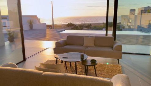 Exclusive Beach House with full sea view, Luxury and Comfort by the Sea - Foto 2