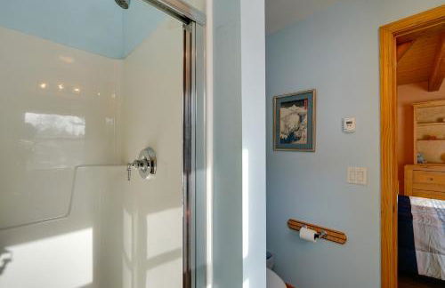 Secluded Vermont Retreat Outdoor Pool and Deck - Photo 30