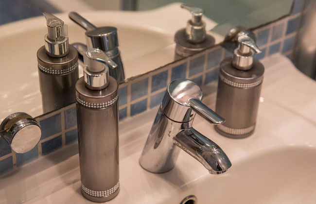 Apartment 3 Beaches With Free Parking - Photo 26