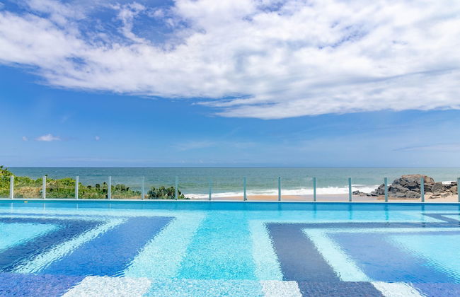 RV01 Excelente Quarto e Sala Pé na Areia - Photo 1