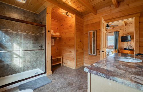 Family Friendly ~ Hocking Hills Cabin ~ Close to Caves, w/Wifi - Foto 20