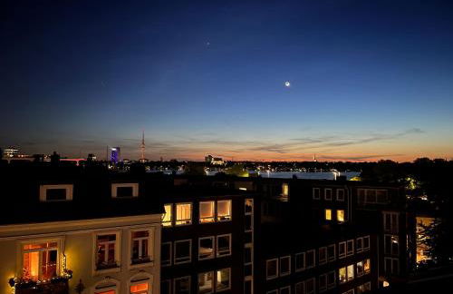 Sunlit Maisonette by the Alster - Photo 51