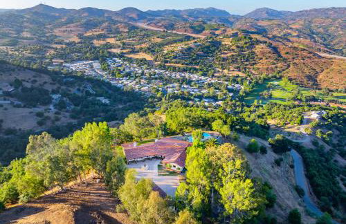 Casa Via Zara - Sweeping Mountain Views with Pool - Foto 79