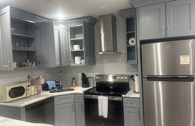 Cozy 2-3 Bedroom Apt in Center City - Foto 32