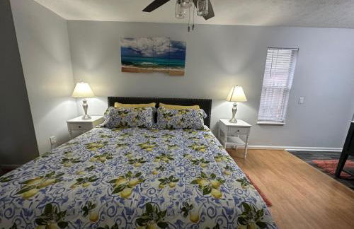 Beautiful House Sleeps 12 - Hot Tub - Breakfast - Walk to Beach - Foto 29