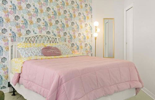 Sebring Circle Studio Stay- Postcard Mural Views - Foto 11