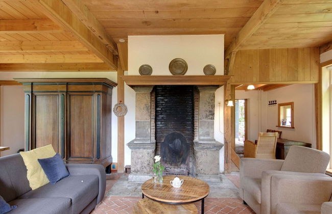 Cozy Apartment in Enschede Near Forest - Photo 33