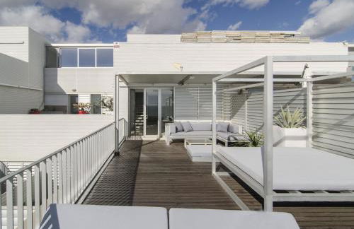 Duplex vistas mar con piscina - Photo 8