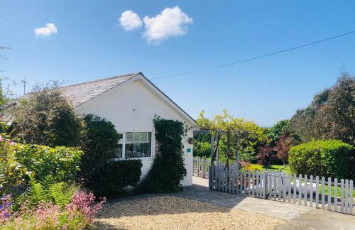 Detached, peaceful, spacious with easy access and very large garden - Foto 6