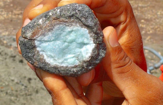 Larimar Mines Trip - Photo 4