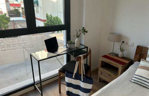 Gandia Playa Moderna - nuevo con piscina y parking, 2 banos, playa 300 m, grau 300 m - Photo 18