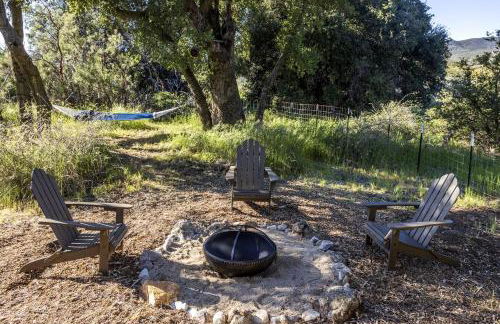 Vintage Tiny House with Spa-Inspired Bathroom in Warner Springs, California - Foto 11