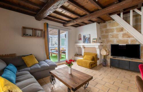 Maison familiale à 2 min à pied de l'Institut A Armand Calme Jeux babyfoot Jacuzzi Proche Mer - Foto 1