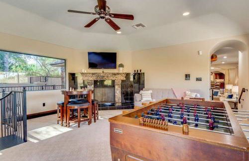 Estate Resort Style Oasis 6BDRM, 5.5 Bath Heated Pool with Misters - Foto 43