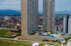 Ap.Frente para o mar Pé na areia c/ Var. Goumert Condominio Costa do Sol - Foto 1