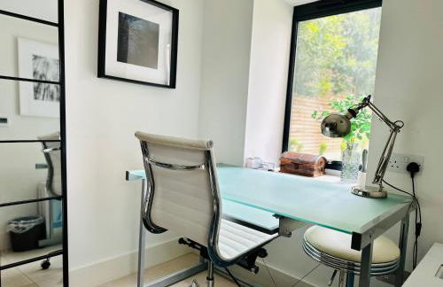 Stunning, architecturally designed Garden Studio with Parking - Foto 14