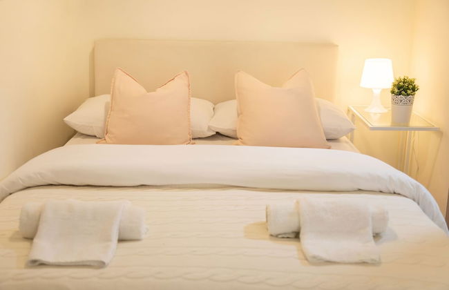 Modern and Cozy Studio Near City Center - Foto 5