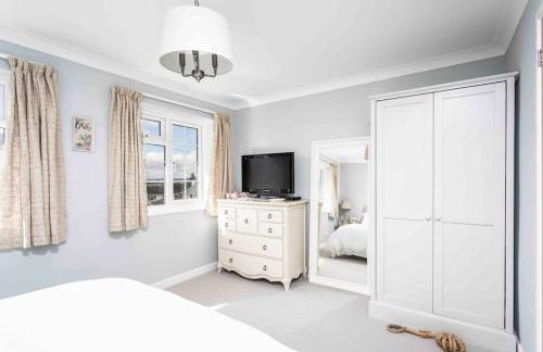 Lilliput Hideaway 5 mins from Sandbanks Beach - Photo 16