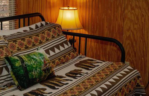 Romantic Cabin, Hot Tub, Lake Access, OutdoorLiving! - Foto 13