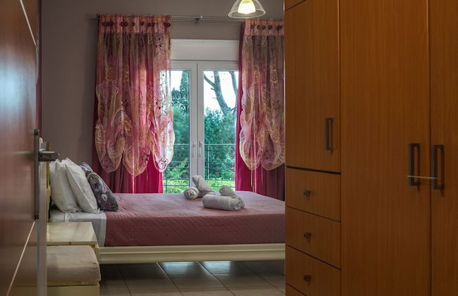 Filios Villa - Photo 6