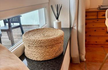 Modernes Studio mit Balkon & Seeblick am Biggesee - Photo 12