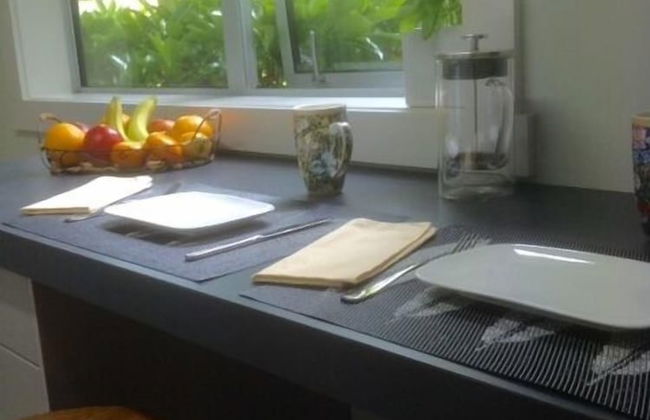 The Lakeview House Apartment - Photo 4