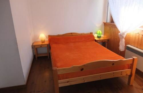 Appartement pour 6 pers, parking, animaux admis - FR-1-403-11 - Foto 2