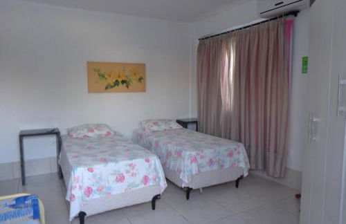 PRAIA DE 4 ILHAS Apartamento 2 Quartos a 50M da Praia - Photo 13