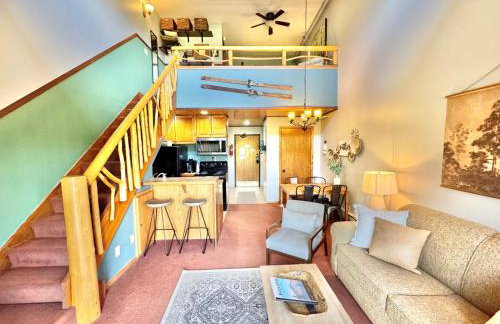 The Oak Cottage Ski in out Pool Hot Tub Views of Lutsen Mtn - Foto 12