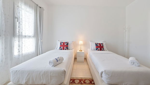 Luxury Short Term Stay 2BHK plus Maids - RANCHES - Foto 2, Habitación