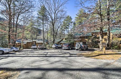 Sapphire Home with Grill and Pool Access - Foto 28