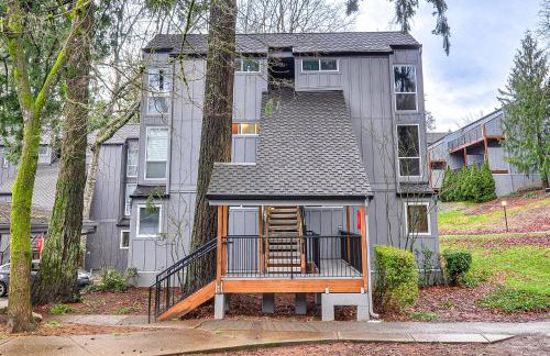 Lake Oswego Condo with Balcony, 3 Mi to the Water! - Foto 22