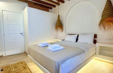 Mykonos down town - Photo 15